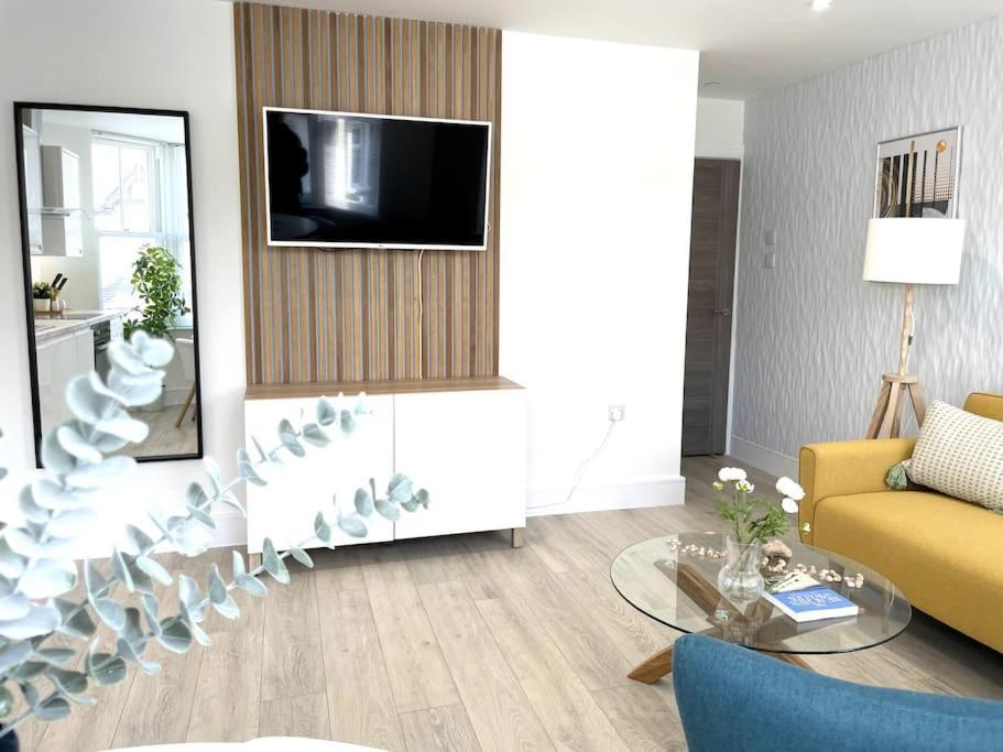 Luxury Porthcawl 1 Bedroom Apt, Prime Location Exterior foto